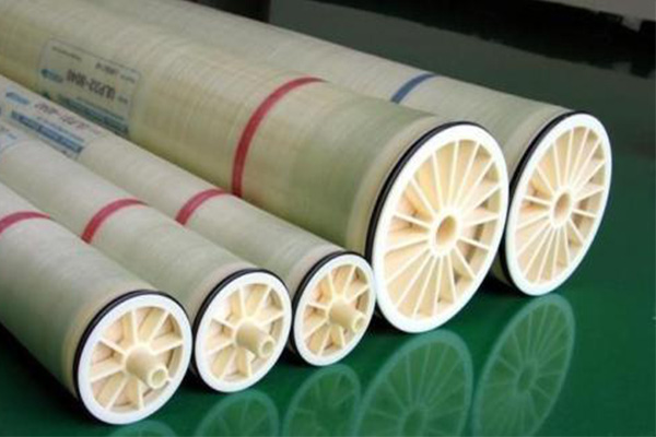 納濾膜系統(tǒng)設置膜性能的在線監(jiān)測有哪些優(yōu)勢？