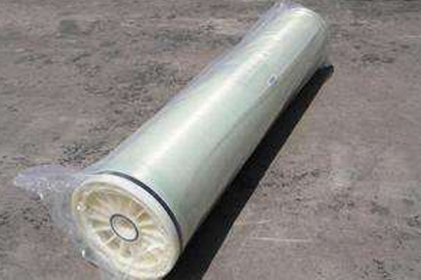 1572570692550874.jpg 反滲透膜設(shè)備中的保安過濾器基礎(chǔ)知識(shí)